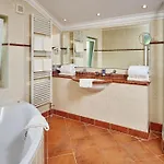 Reblingerhof 4*